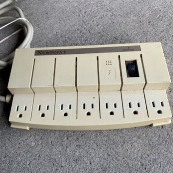 Newpoint Computer Surge Protector Model C80T *Works* - Picture 2 of 6